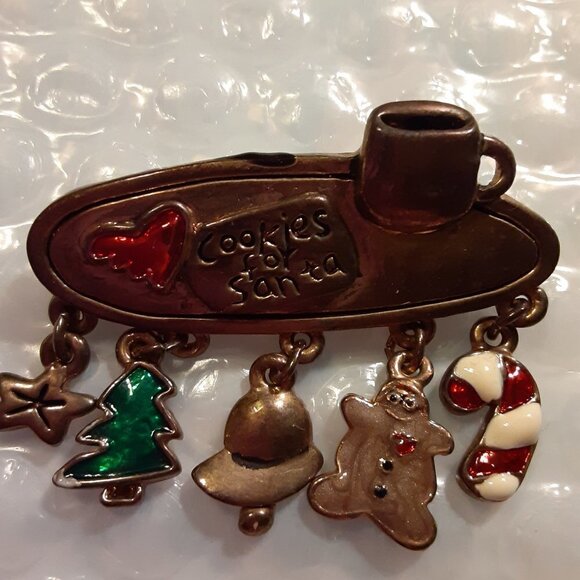 Cookies For Santa Brooch - Picture 1 of 3